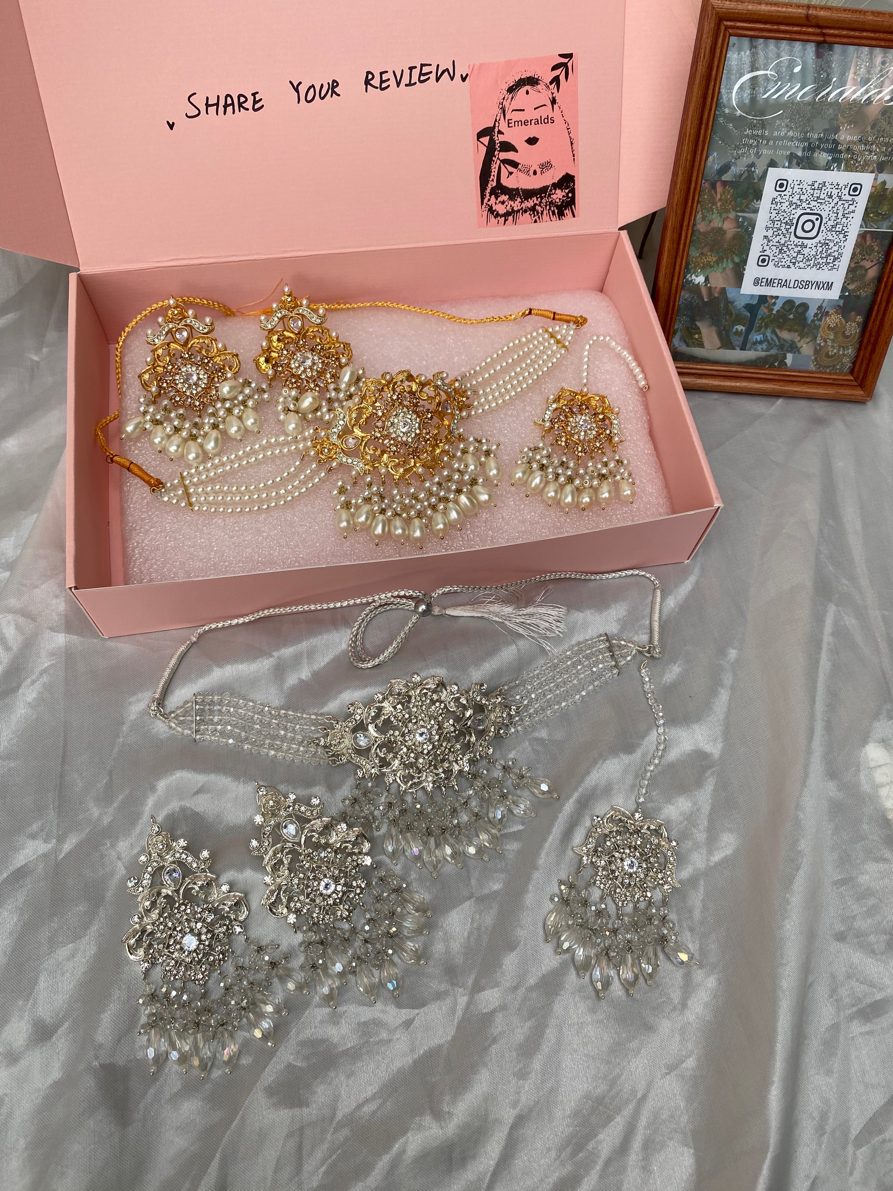 Ayra chocker set A03