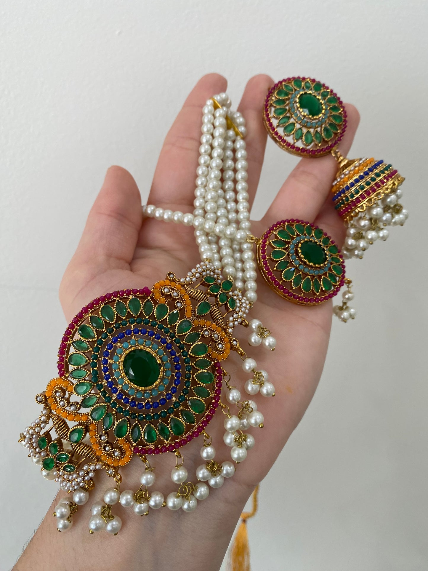 Hajra party set B42