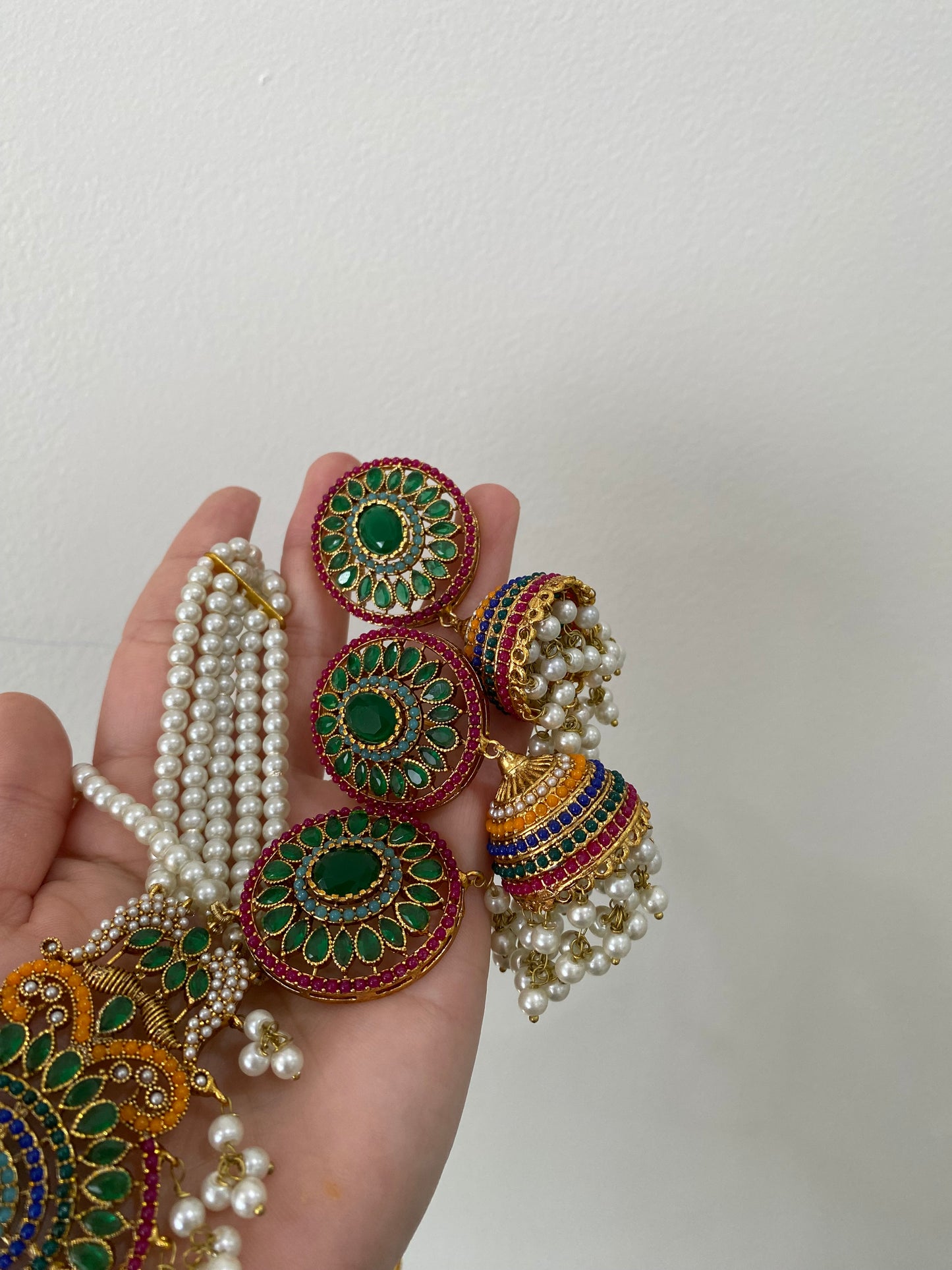 Hajra party set B42