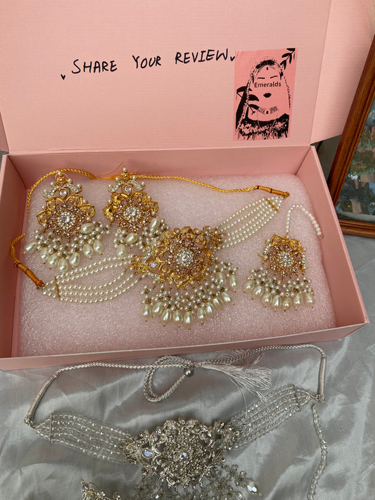 Ayra chocker set A03