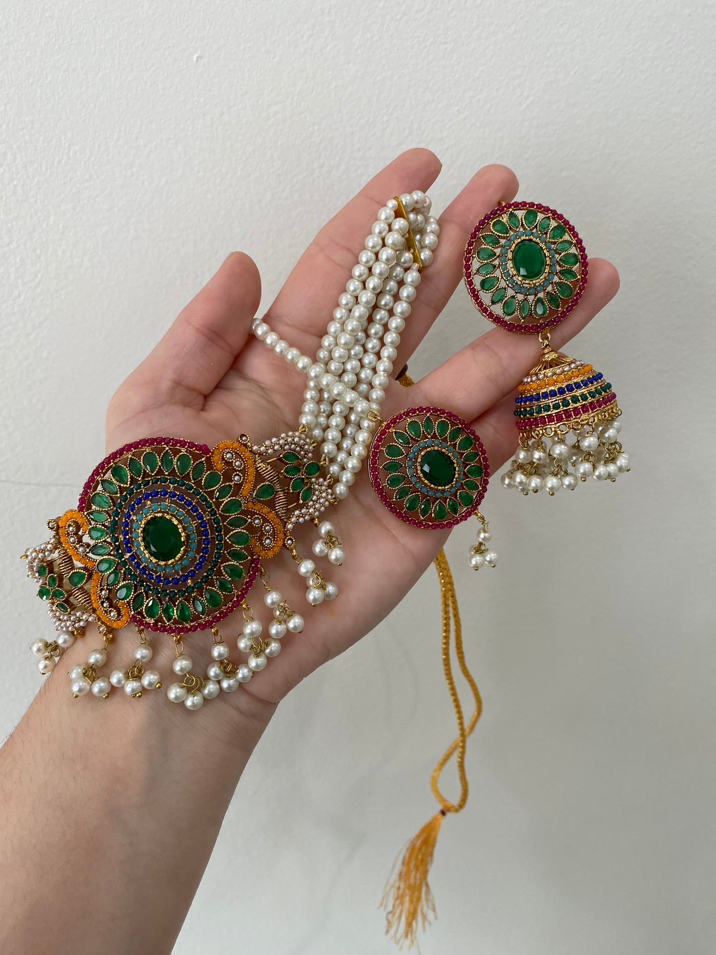 Hajra party set B42